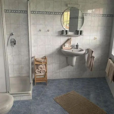 Semesterbostad With 2 Bedrooms