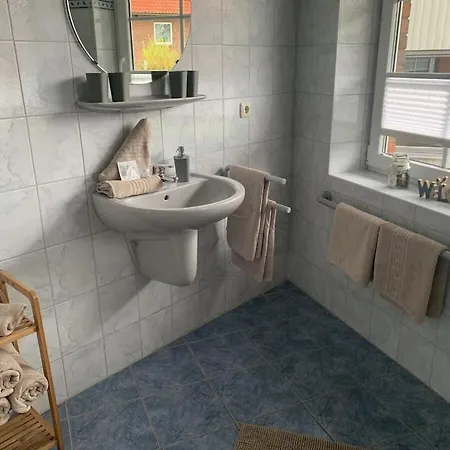 With 2 Bedrooms *